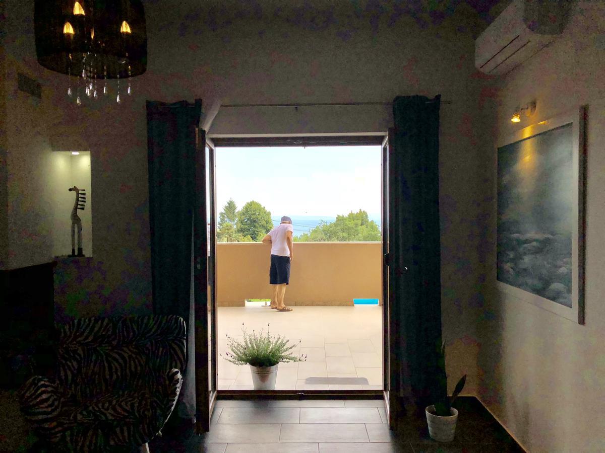 - Healthy House Vila